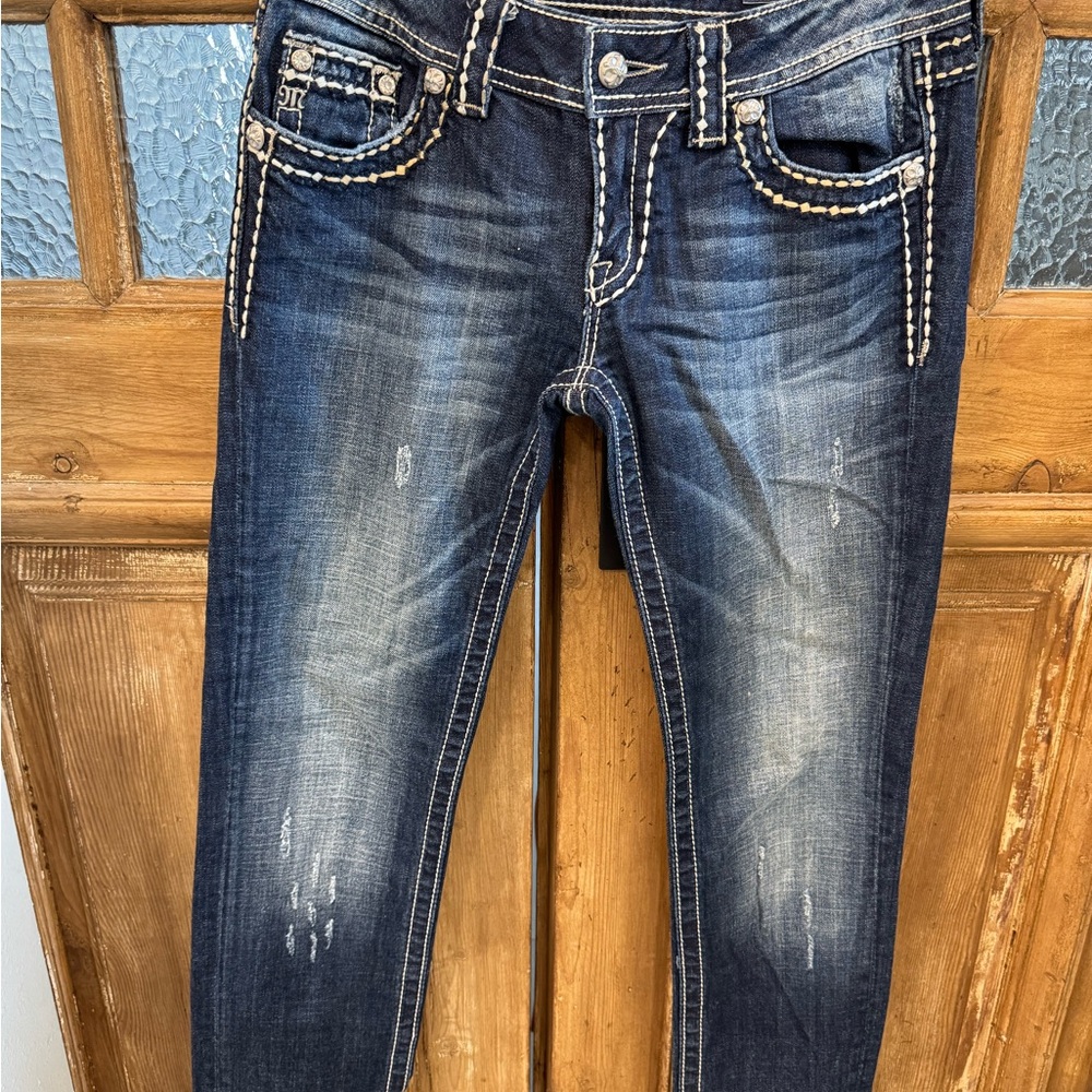 Miss Me Blue Jeans size 28